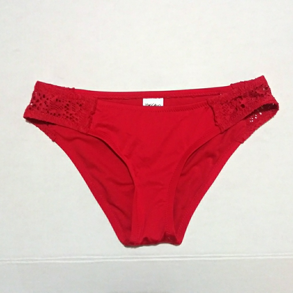 Swimsuit bottoms NEW WITHOUT TAGS